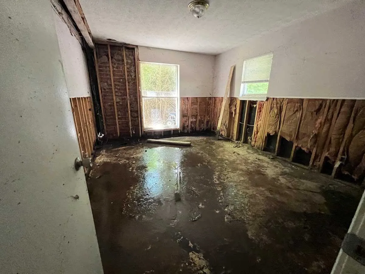 Water Damage Restoration services in Marion, VA
